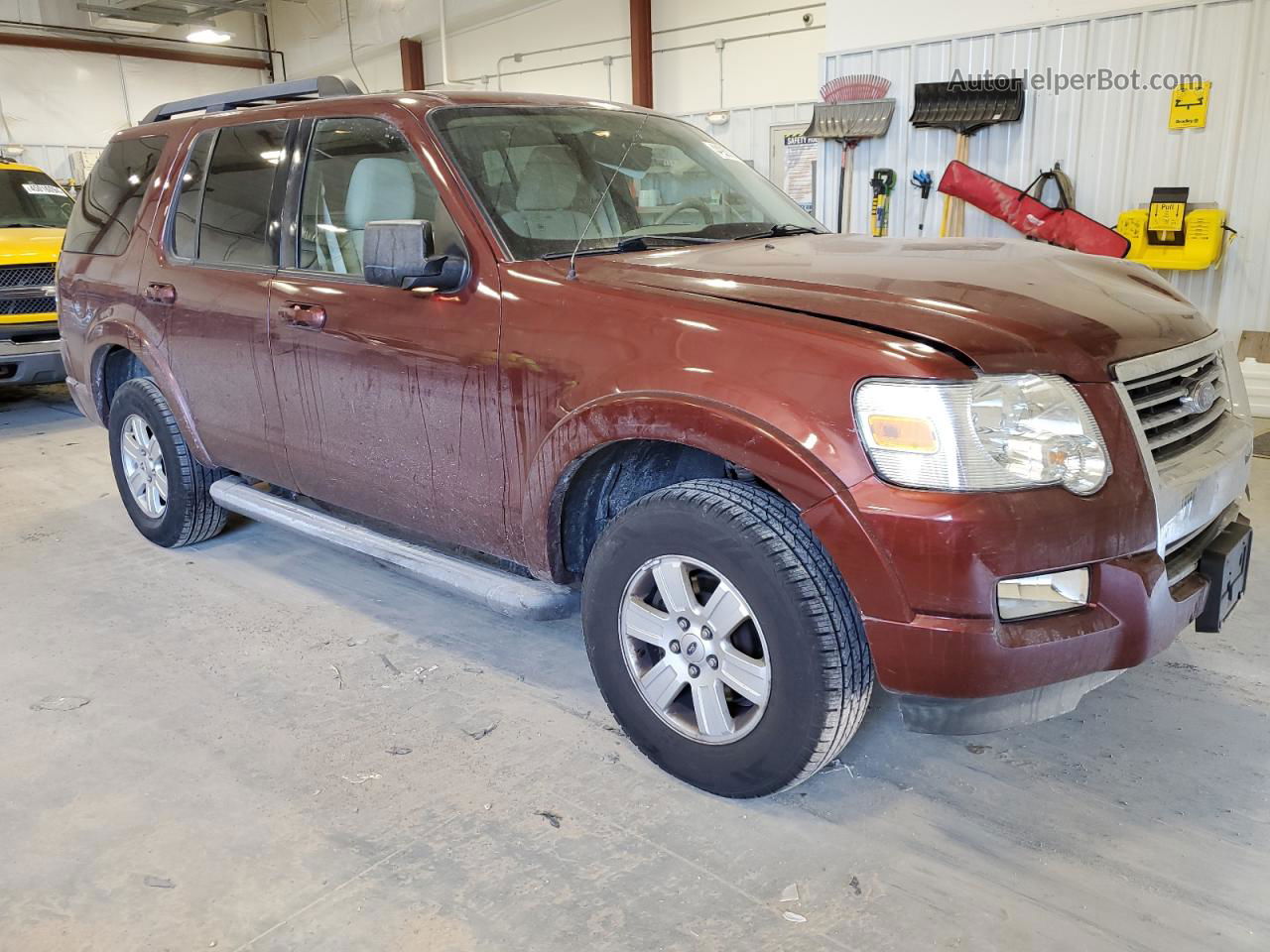 2010 Ford Explorer Xlt Brown vin: 1FMEU7DE9AUA75004