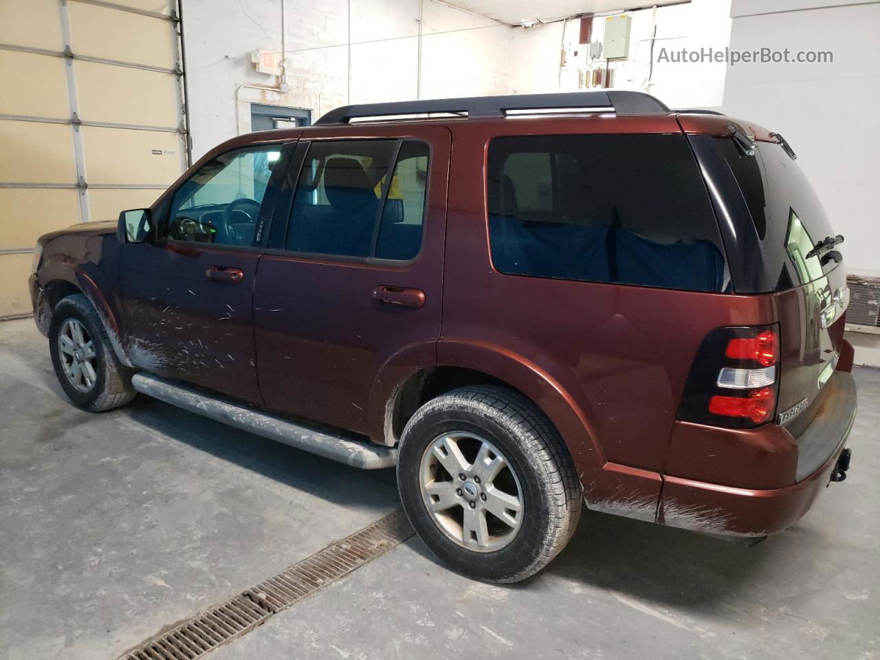 2010 Ford Explorer Xlt Brown vin: 1FMEU7DE9AUB02668