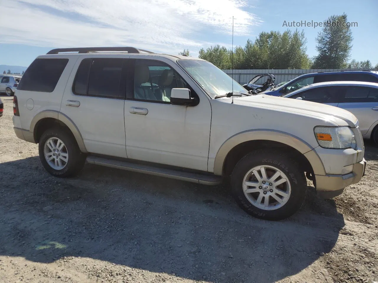 2010 Ford Explorer Eddie Bauer White vin: 1FMEU7EE1AUA97190