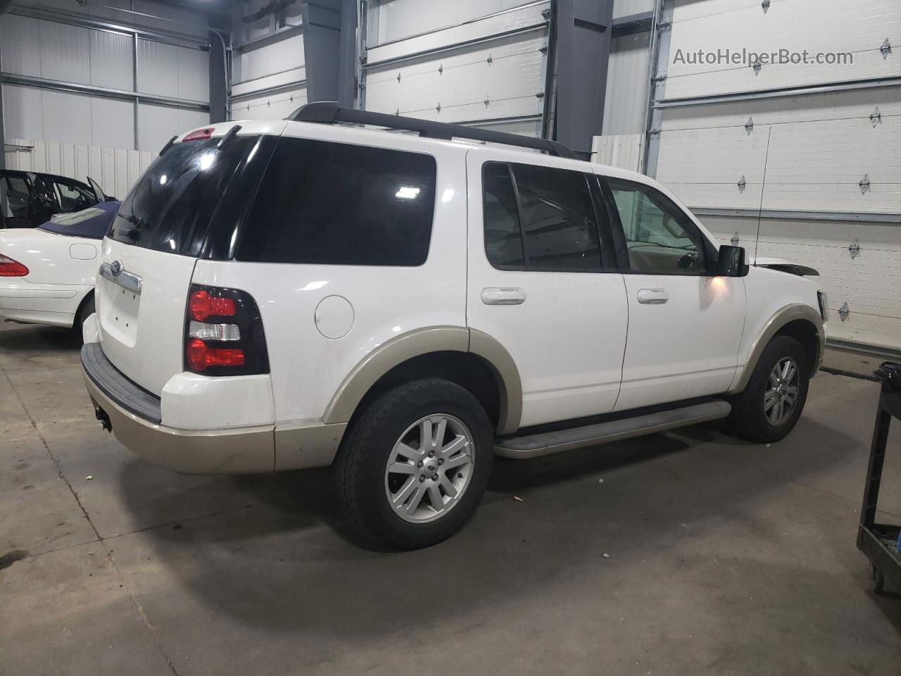 2010 Ford Explorer Eddie Bauer White vin: 1FMEU7EE2AUA78356