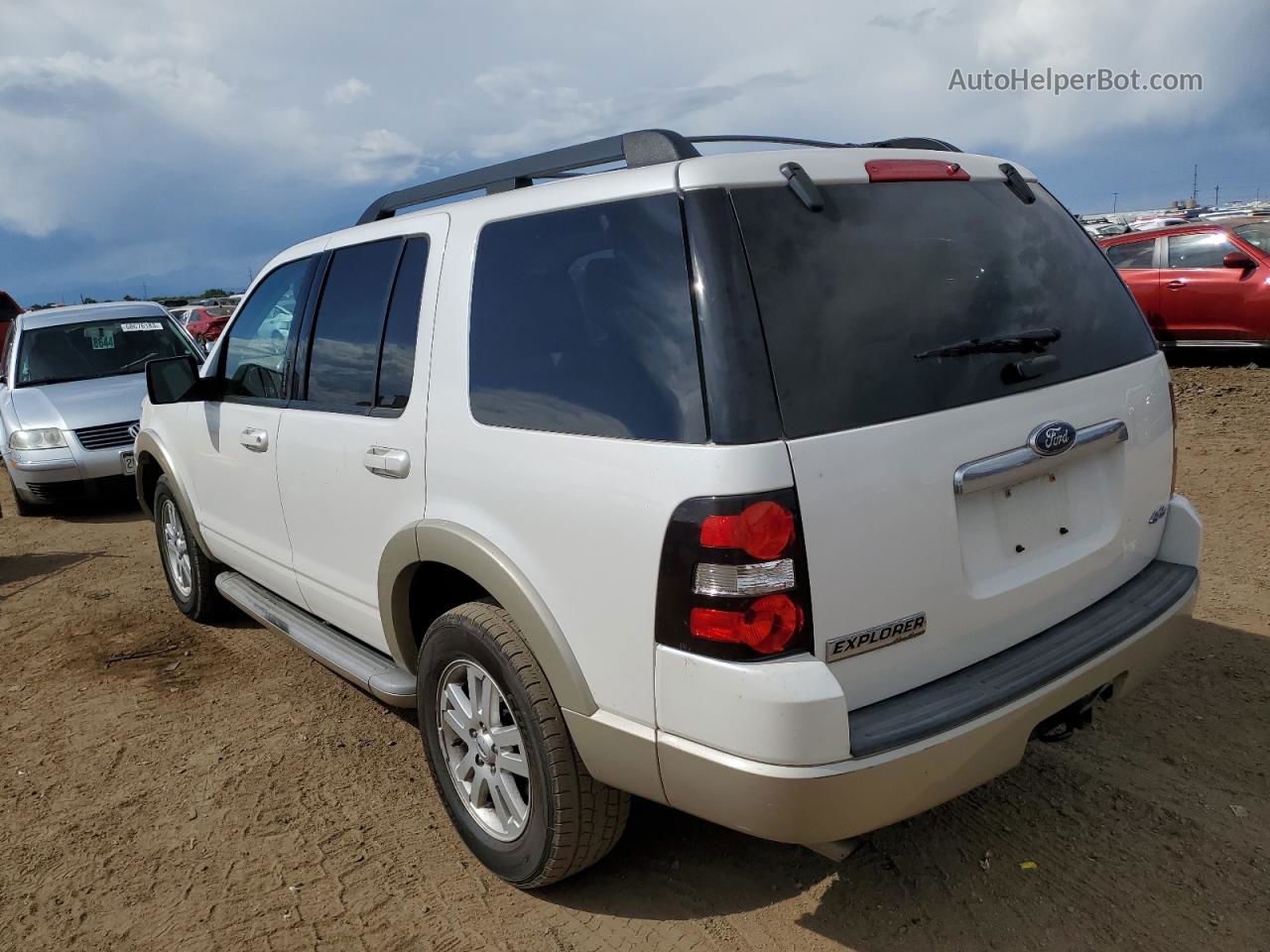 2010 Ford Explorer Eddie Bauer Белый vin: 1FMEU7EE7AUA58054