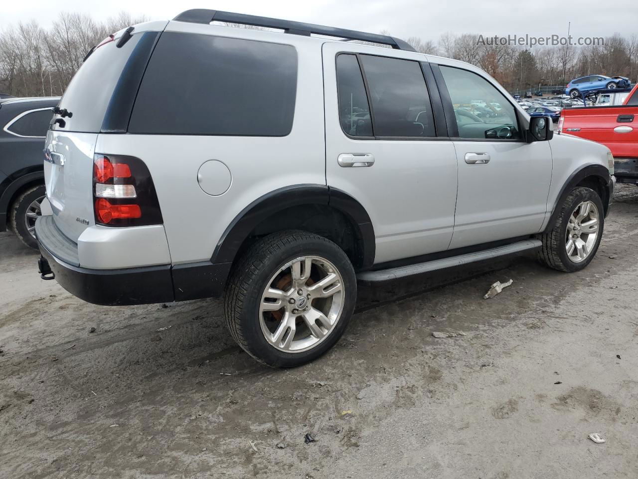 2010 Ford Explorer Xlt Silver vin: 1FMEU8DE5AUA10754