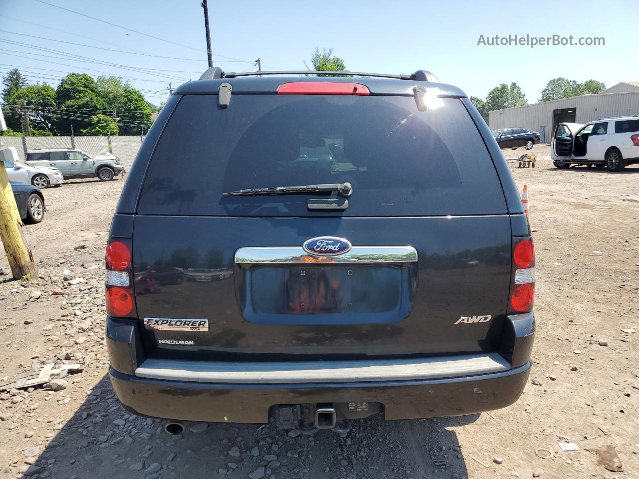 2010 Ford Explorer Xlt Black vin: 1FMEU8DE5AUB02110