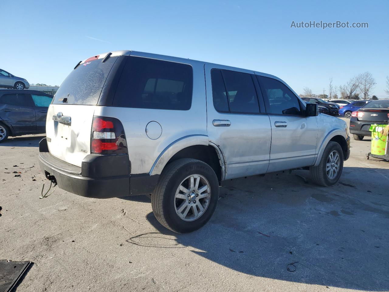 2010 Ford Explorer Limited Серебряный vin: 1FMEU8F80AUA94232