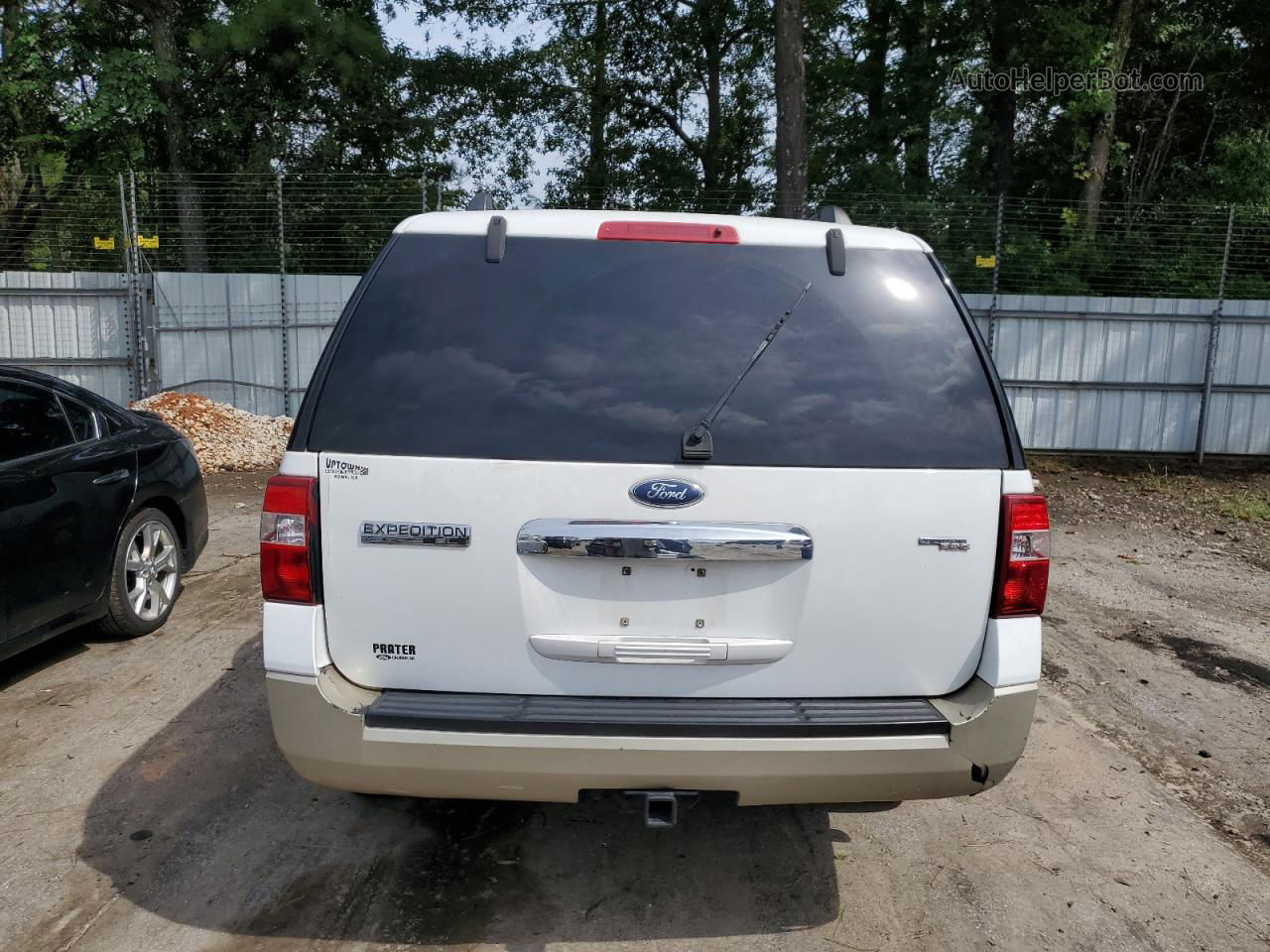 2007 Ford Expedition El Eddie Bauer Белый vin: 1FMFK17537LA21411