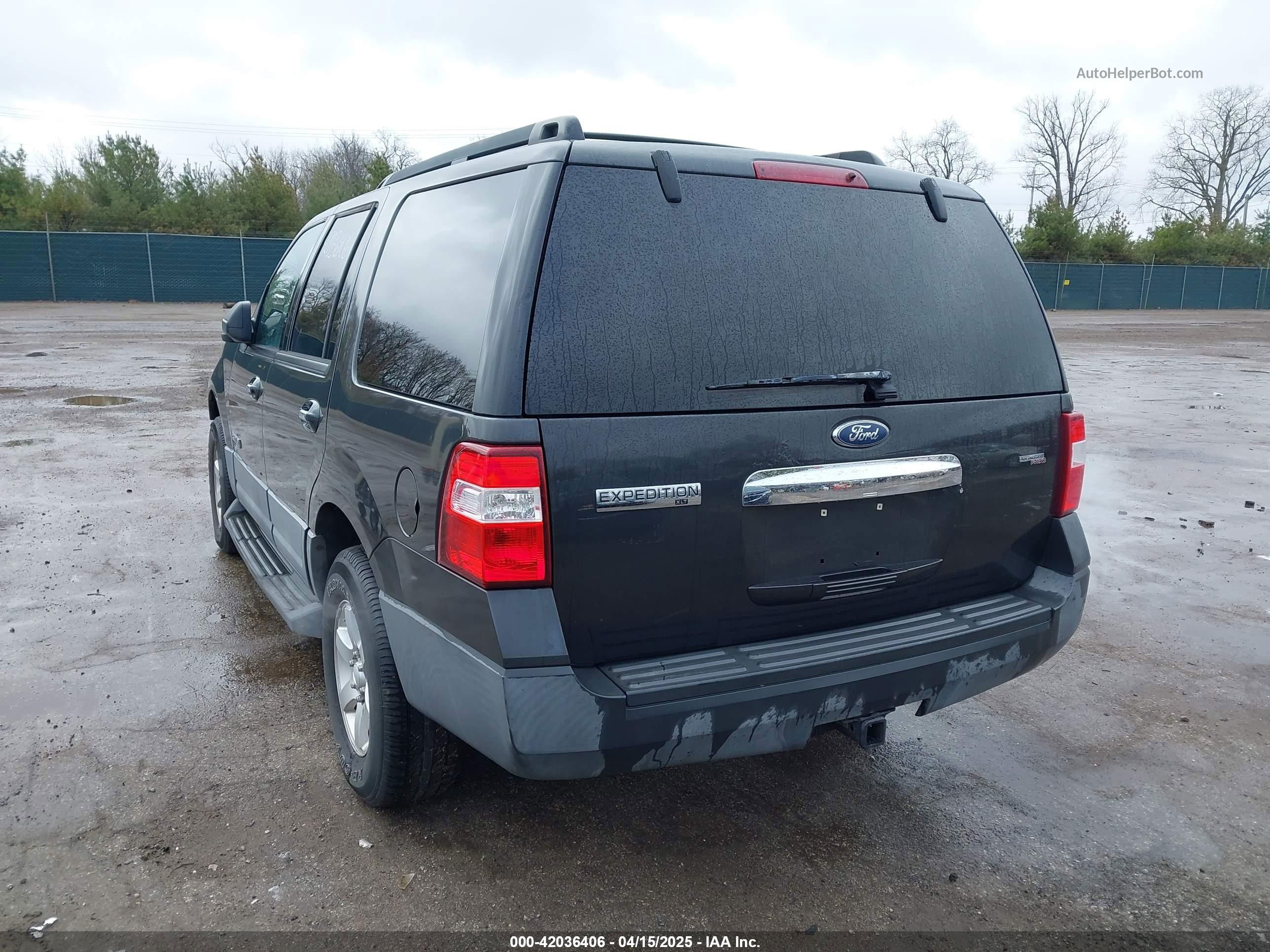 2007 Ford Expedition Xlt Gray vin: 1FMFU15507LA64326