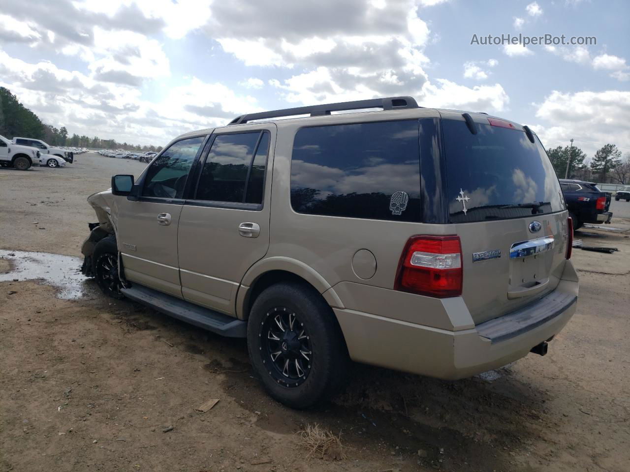 2008 Ford Expedition Xlt Cream vin: 1FMFU15588LA32290