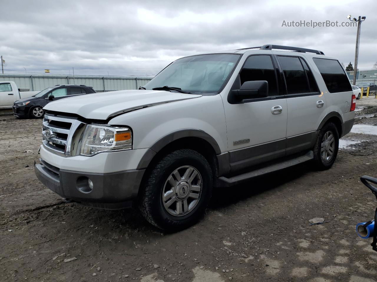 2007 Ford Expedition Xlt White vin: 1FMFU16507LA91539