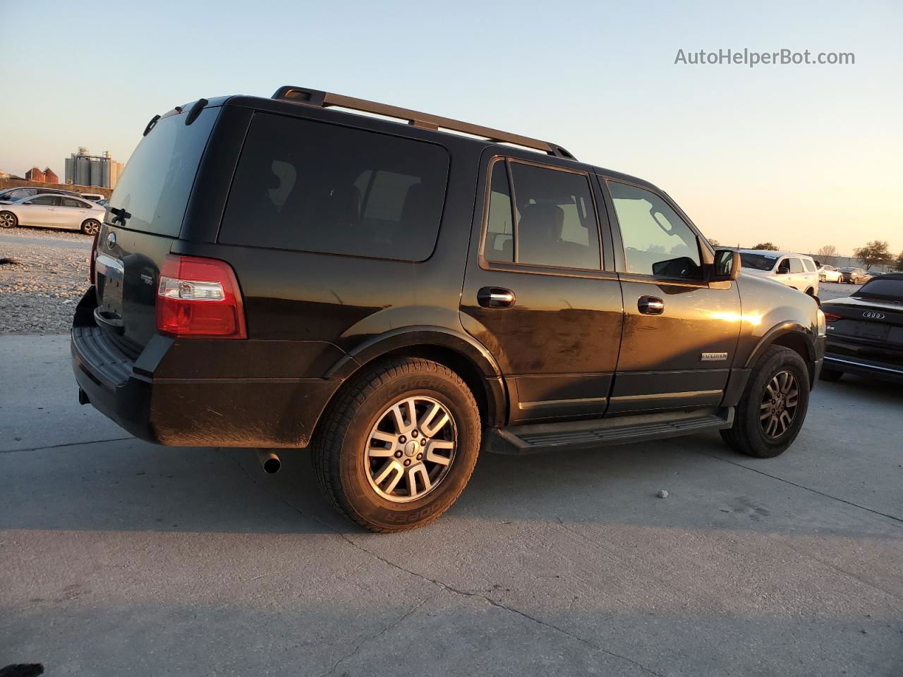 2008 Ford Expedition Xlt Black vin: 1FMFU16518LA18746