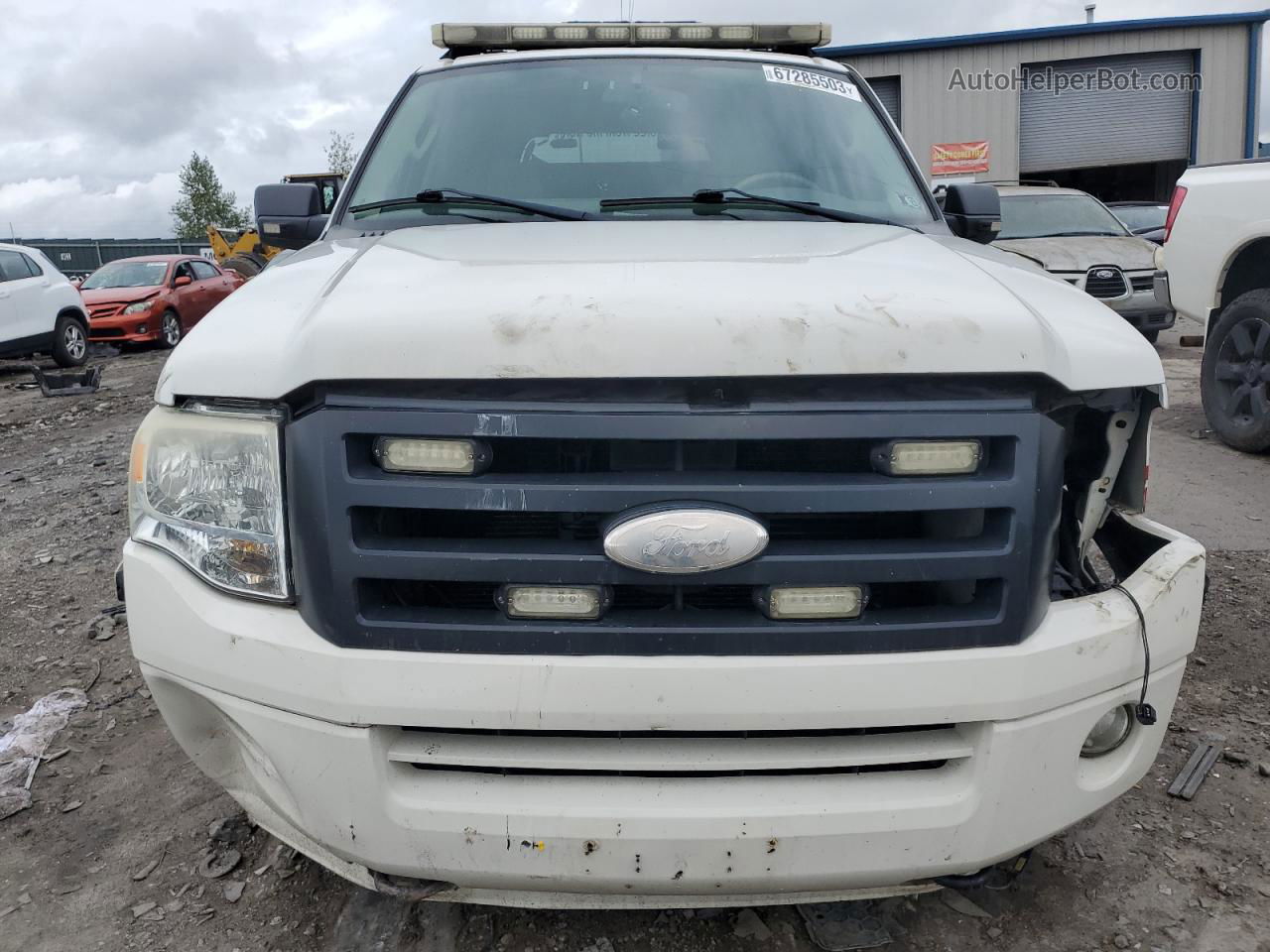 2008 Ford Expedition Xlt White vin: 1FMFU16548LA15839