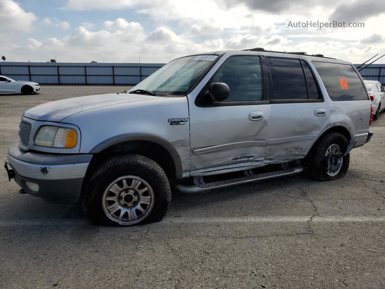 2001 Ford Expedition Xlt Silver vin: 1FMFU16LX1LA31435