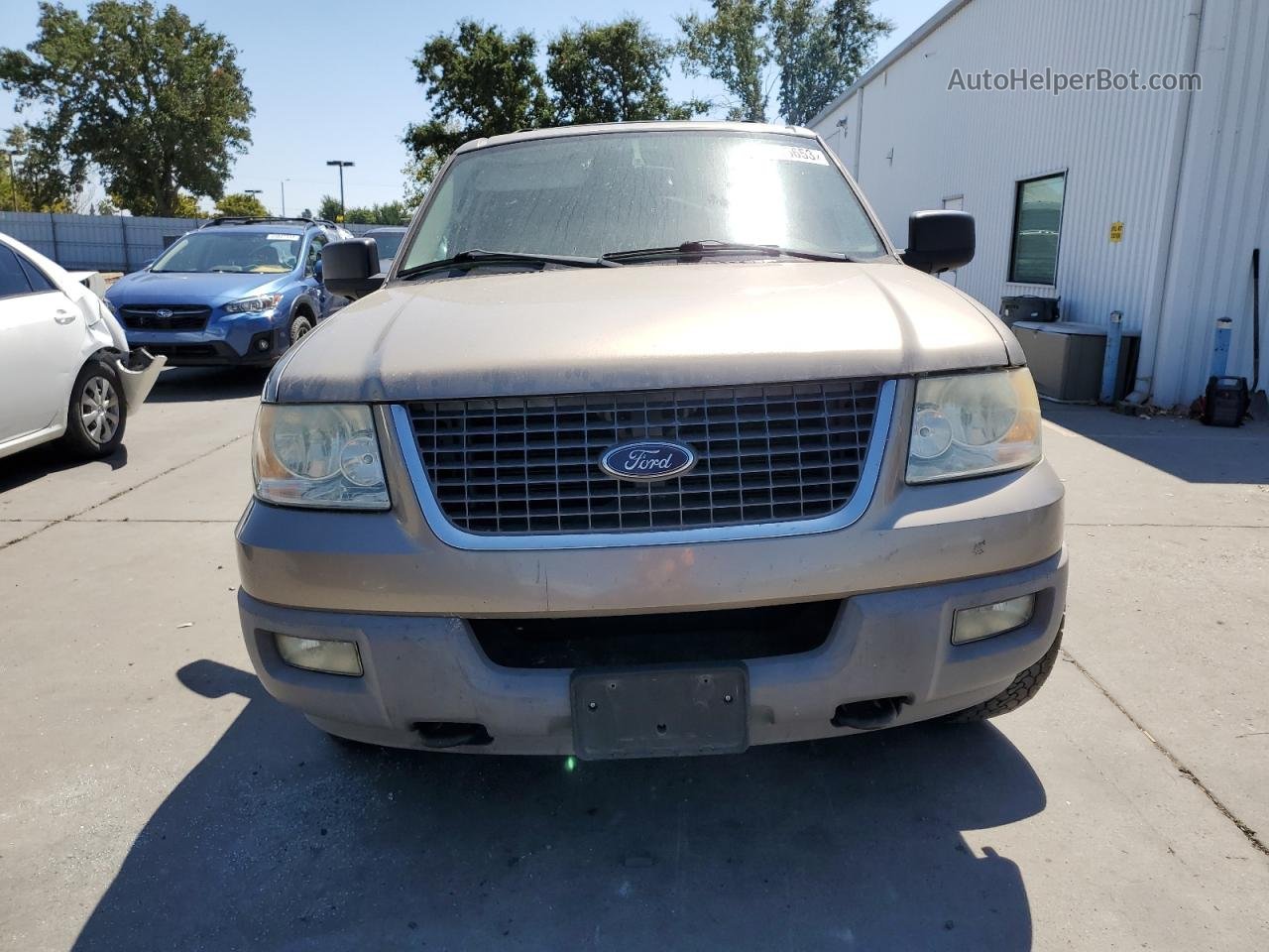 2003 Ford Expedition Xlt Tan vin: 1FMFU16W53LC13315