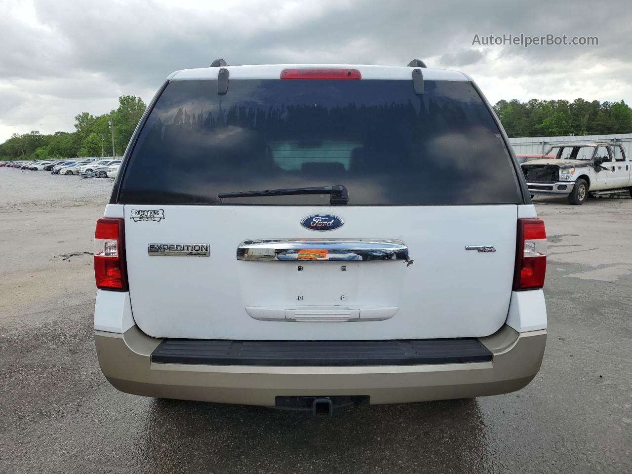 2007 Ford Expedition Eddie Bauer White vin: 1FMFU17577LA60416