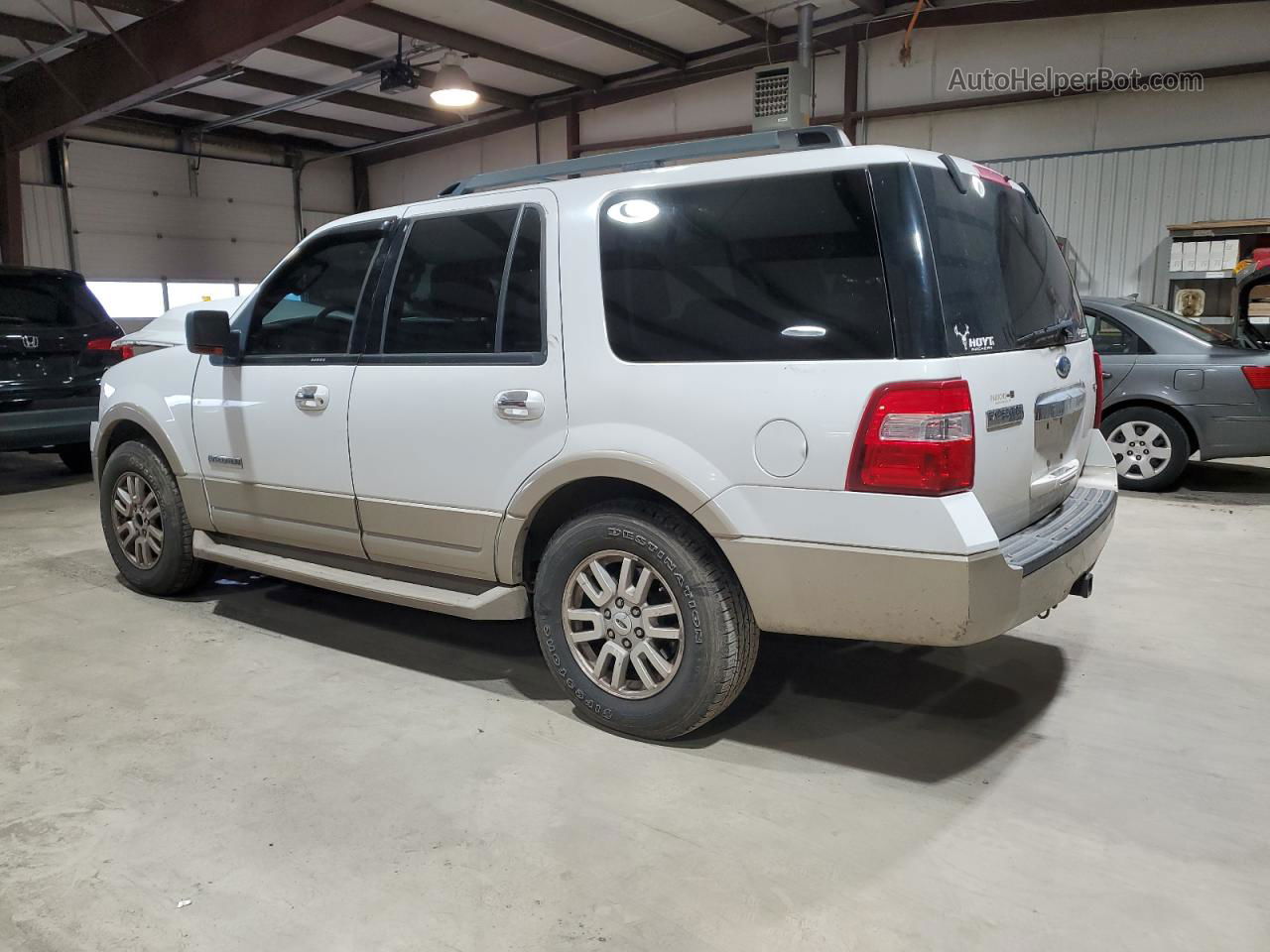 2007 Ford Expedition Eddie Bauer Белый vin: 1FMFU18587LA09859