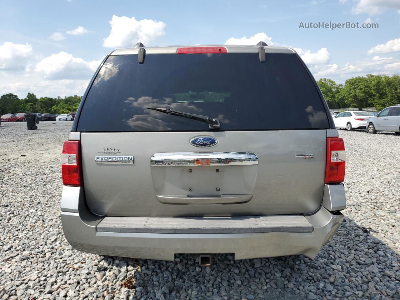 2008 Ford Expedition Limited Silver vin: 1FMFU19518LA87691