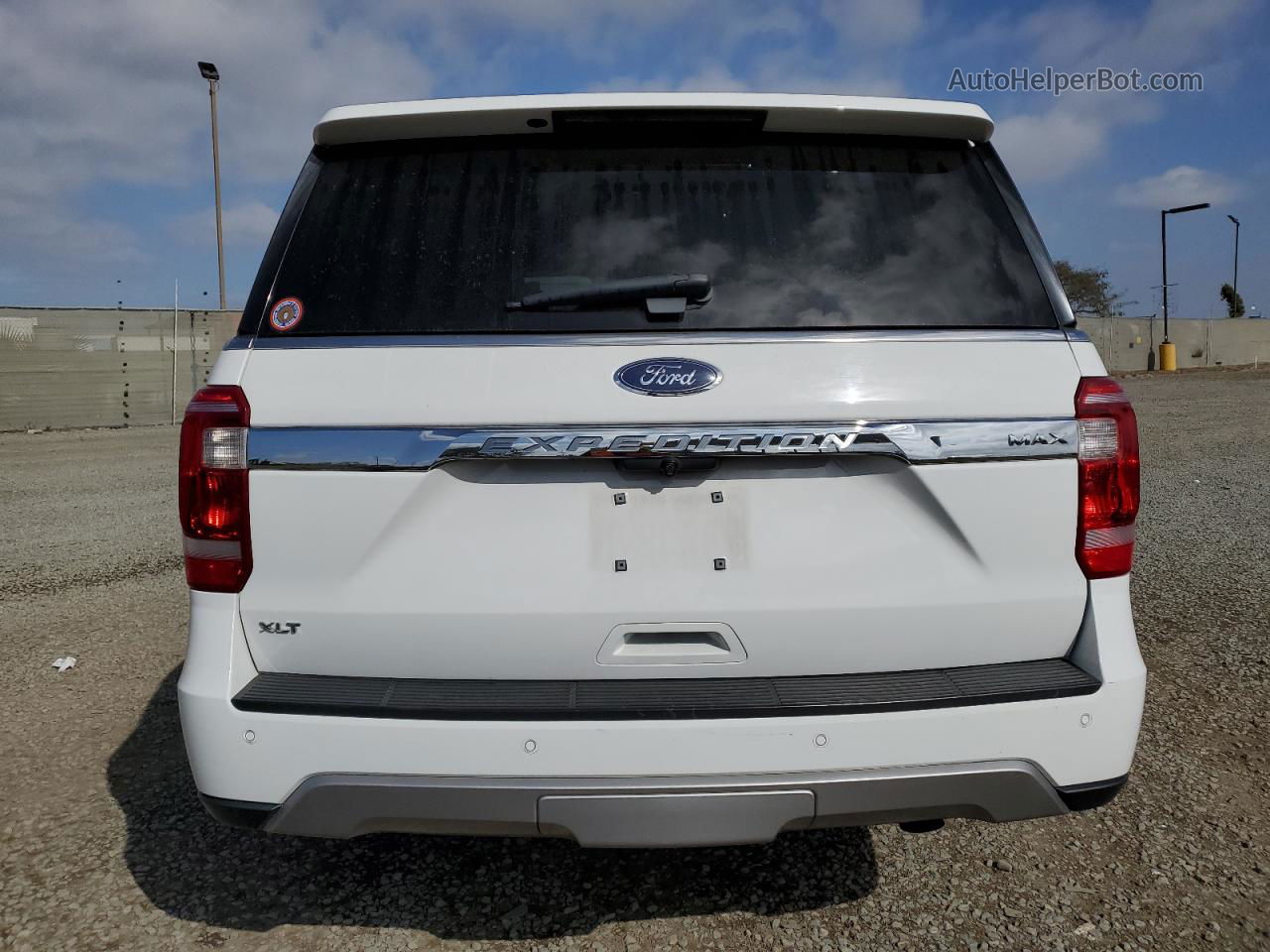 2018 Ford Expedition Max Xlt White vin: 1FMJK1HT5JEA68233