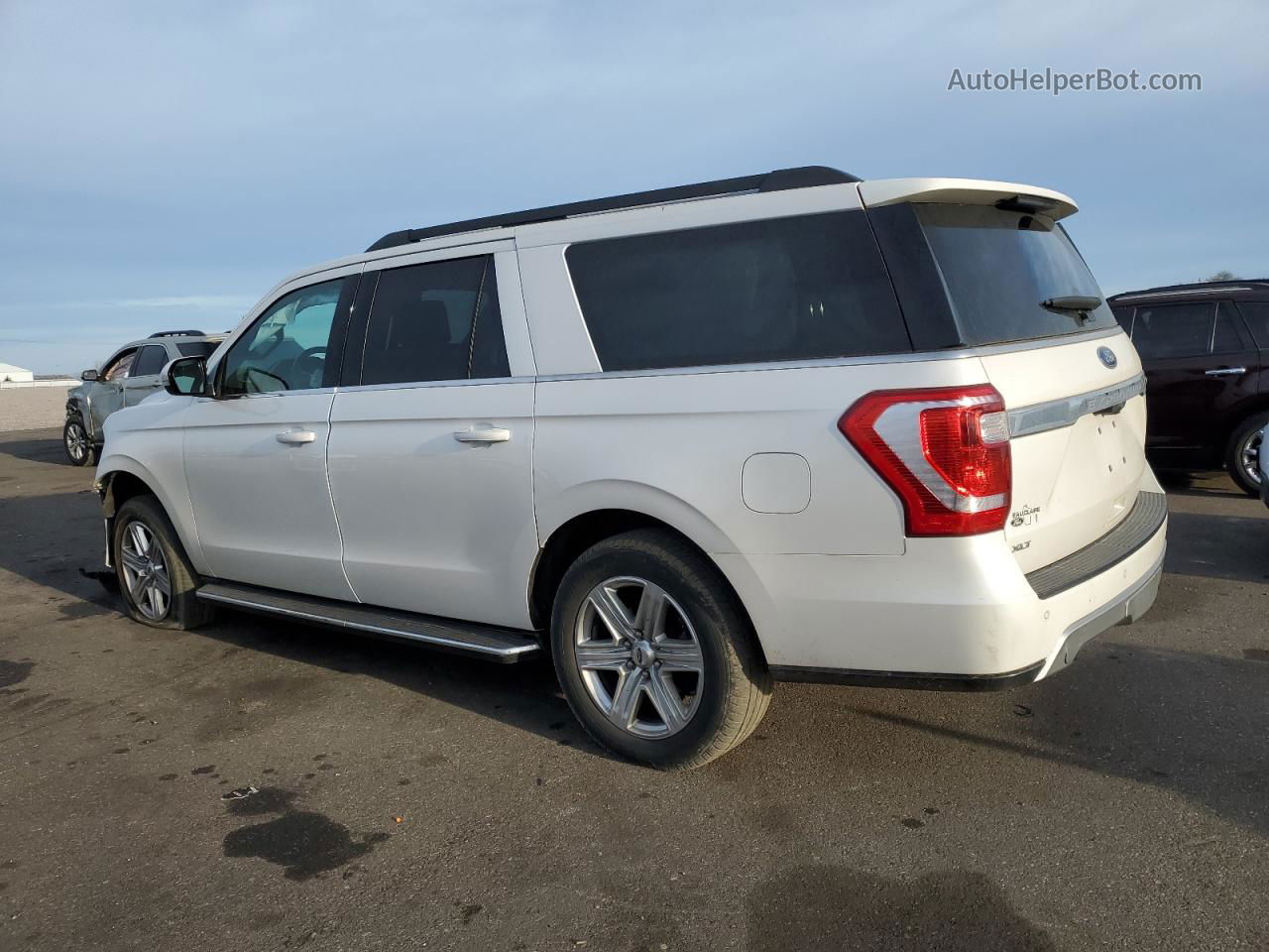 2018 Ford Expedition Max Xlt White vin: 1FMJK1JT1JEA44778