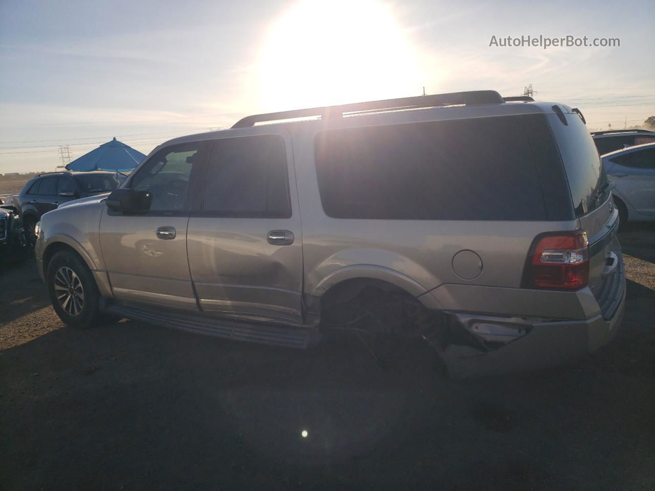 2017 Ford Expedition El Xlt Beige vin: 1FMJK1JT4HEA07055