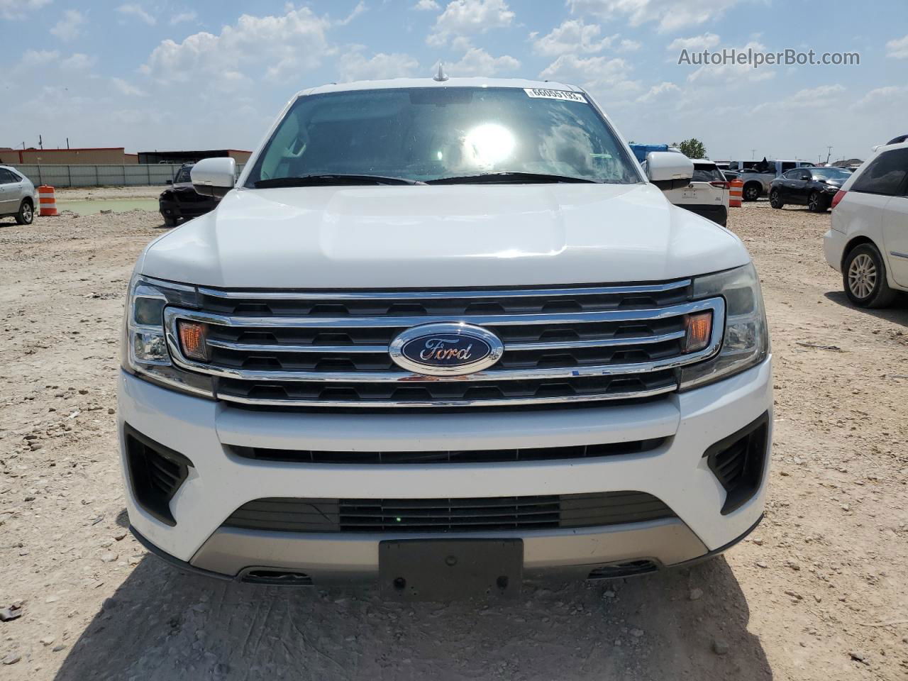 2018 Ford Expedition Max Xlt White vin: 1FMJK1JT8JEA26603