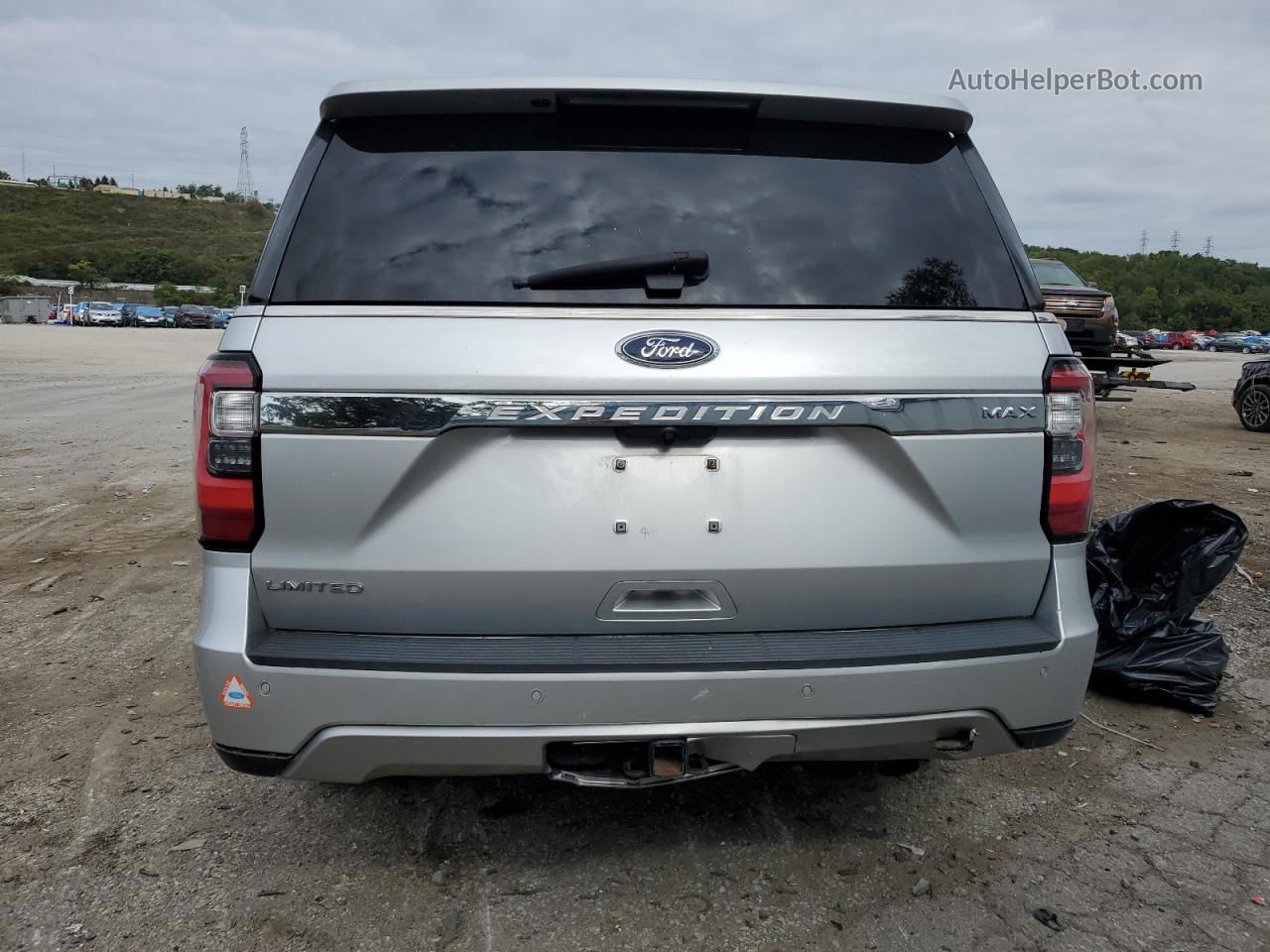 2018 Ford Expedition Max Limited Silver vin: 1FMJK2AT2JEA00732