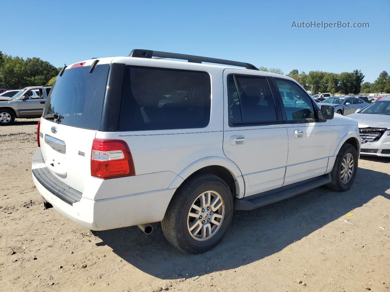 2012 Ford Expedition Xlt Белый vin: 1FMJU1H5XCEF67981