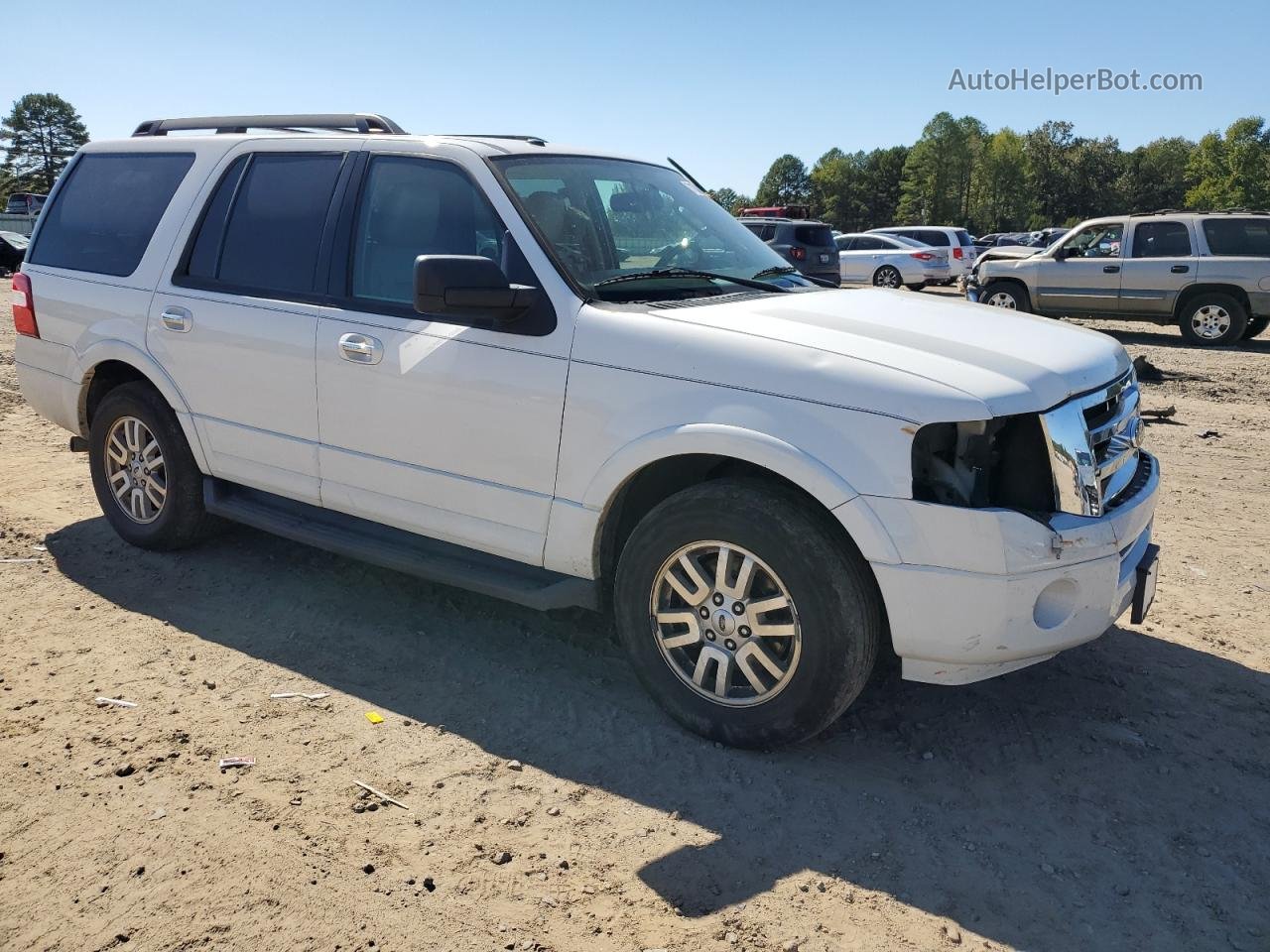 2012 Ford Expedition Xlt White vin: 1FMJU1H5XCEF67981