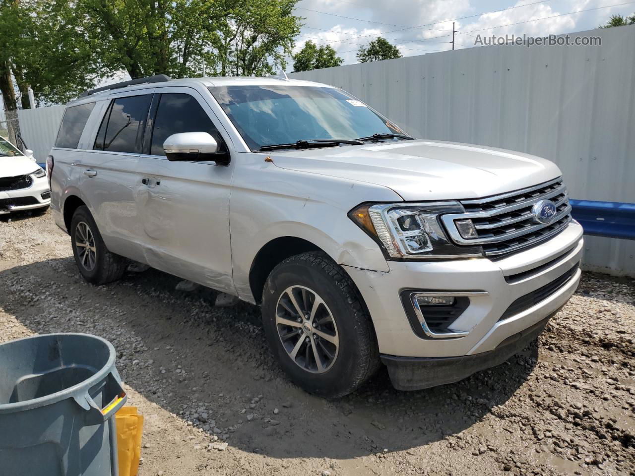 2018 Ford Expedition Xlt Silver vin: 1FMJU1HT1JEA46854