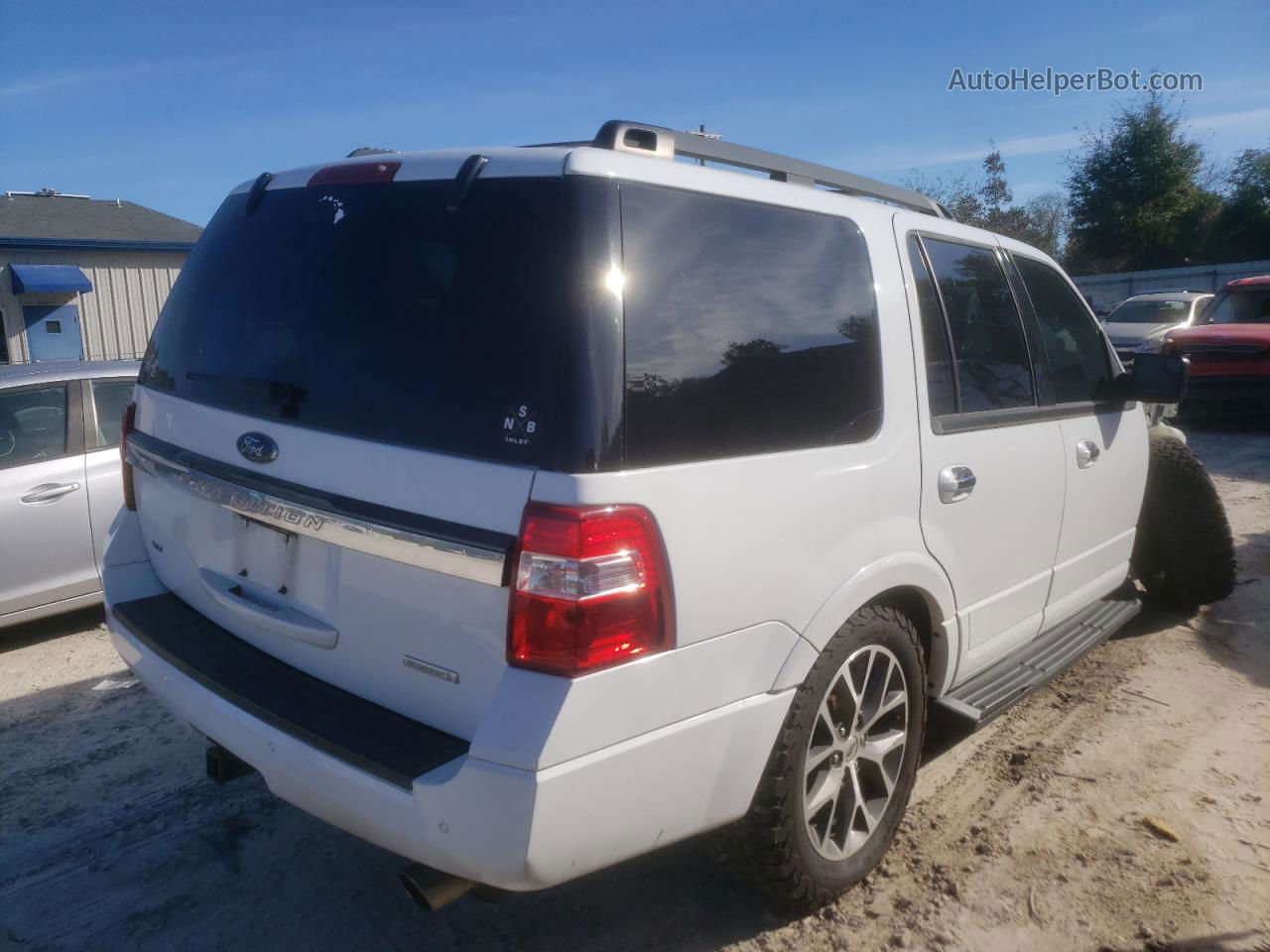 2016 Ford Expedition Xlt White vin: 1FMJU1HT3GEF51867