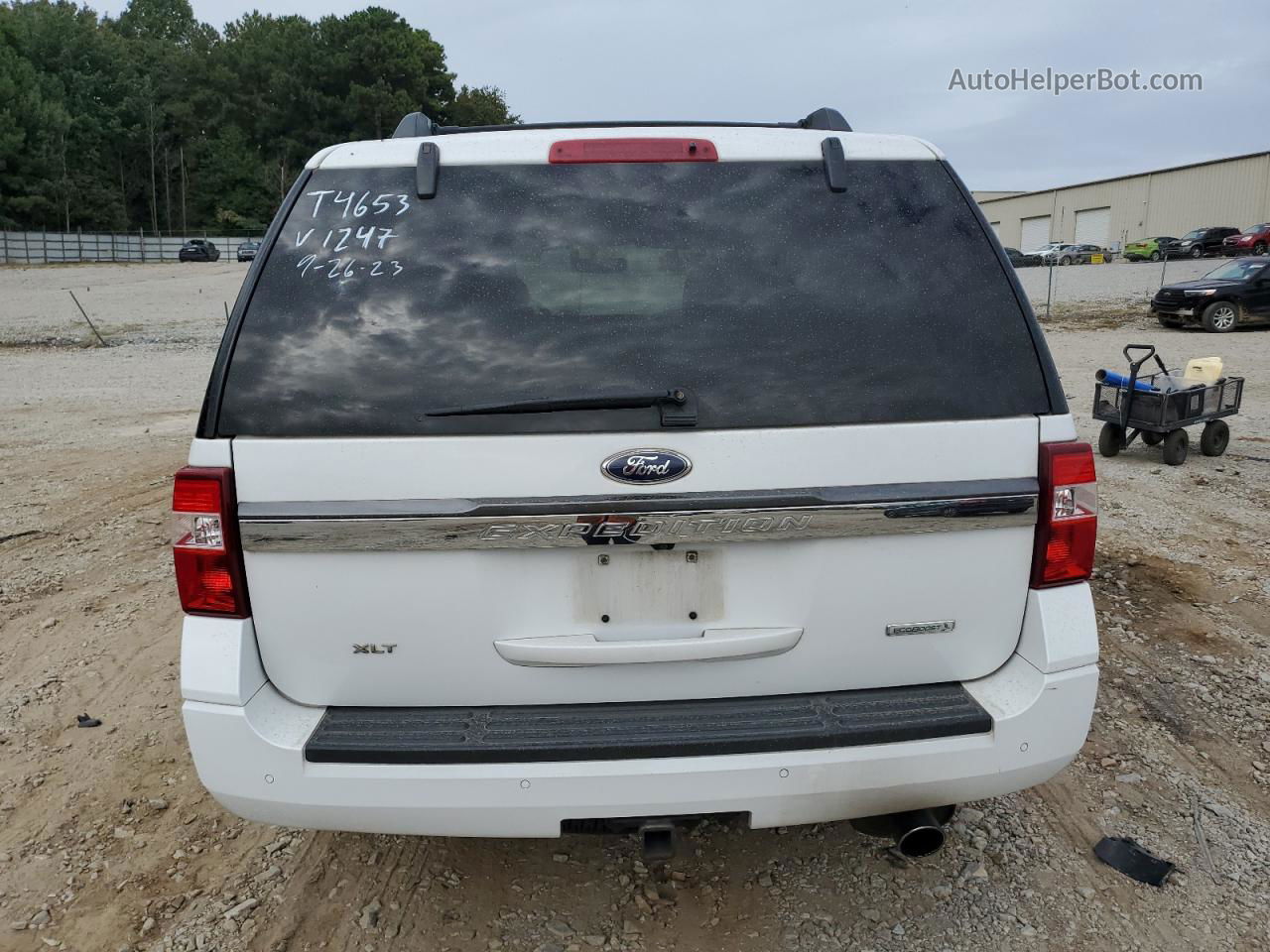 2016 Ford Expedition Xlt White vin: 1FMJU1HT4GEF11247