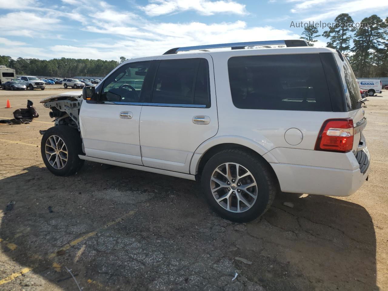 2017 Ford Expedition Xlt White vin: 1FMJU1HT4HEA77364