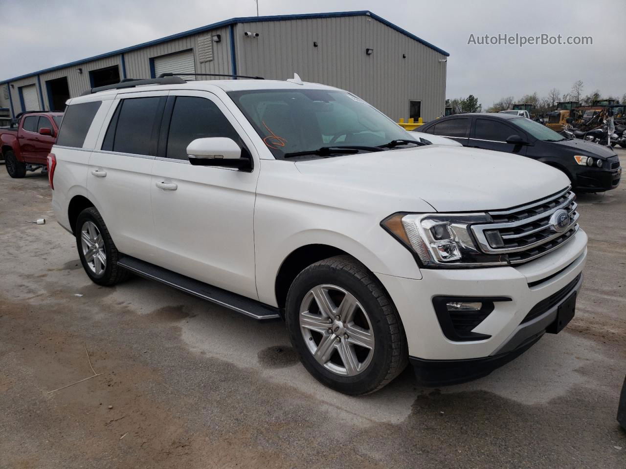 2018 Ford Expedition Xlt White vin: 1FMJU1HT4JEA66595