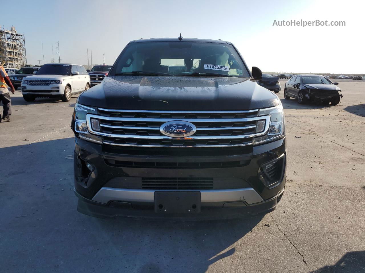 2018 Ford Expedition Xlt Черный vin: 1FMJU1HT5JEA28826