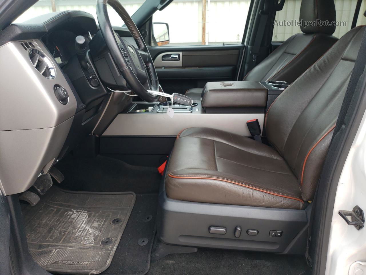 2016 Ford Expedition Xlt Белый vin: 1FMJU1HT6GEF42824