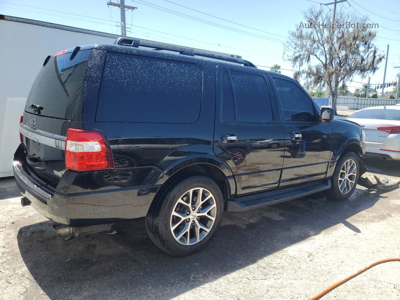 2017 Ford Expedition Xlt Black vin: 1FMJU1HT6HEA46522