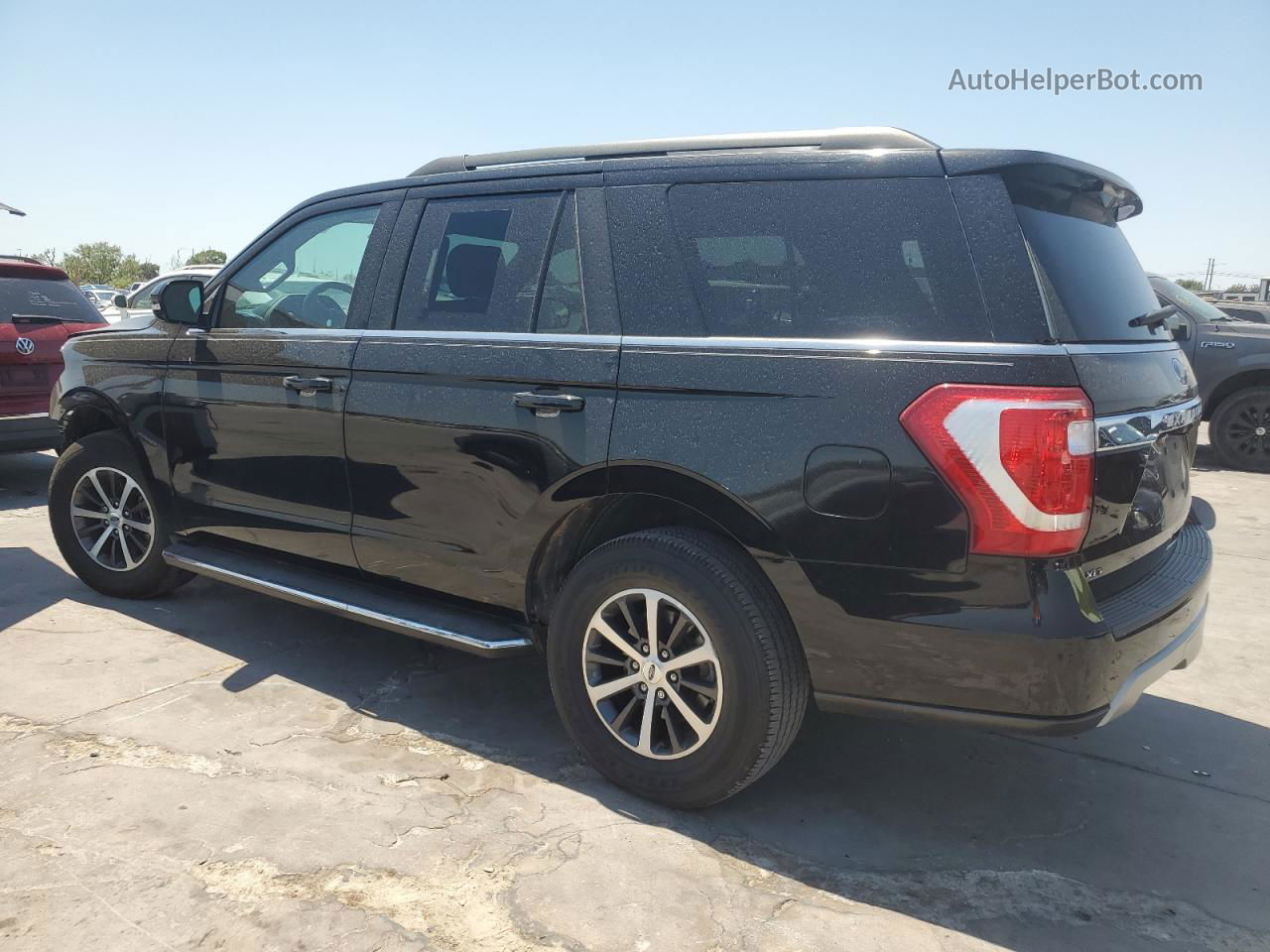 2018 Ford Expedition Xlt Черный vin: 1FMJU1HT6JEA18760