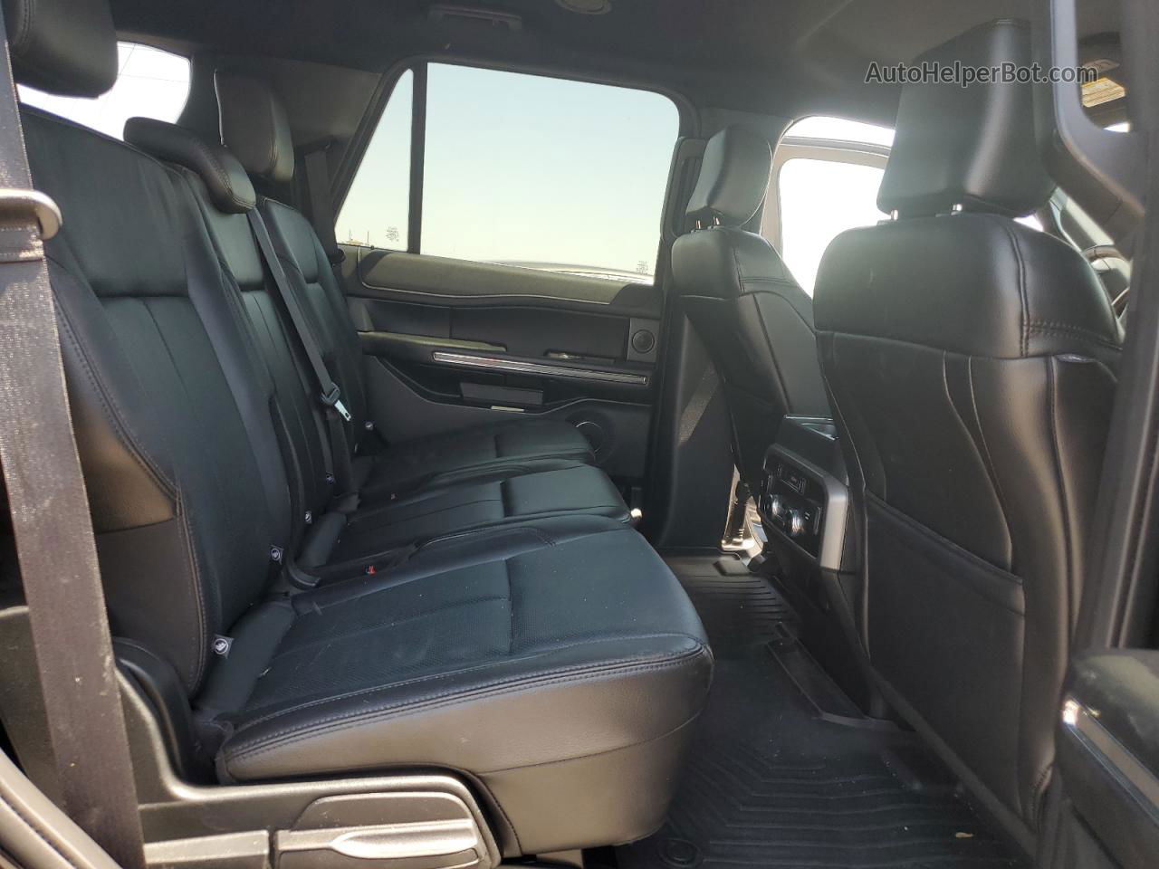 2018 Ford Expedition Xlt Черный vin: 1FMJU1HT6JEA18760