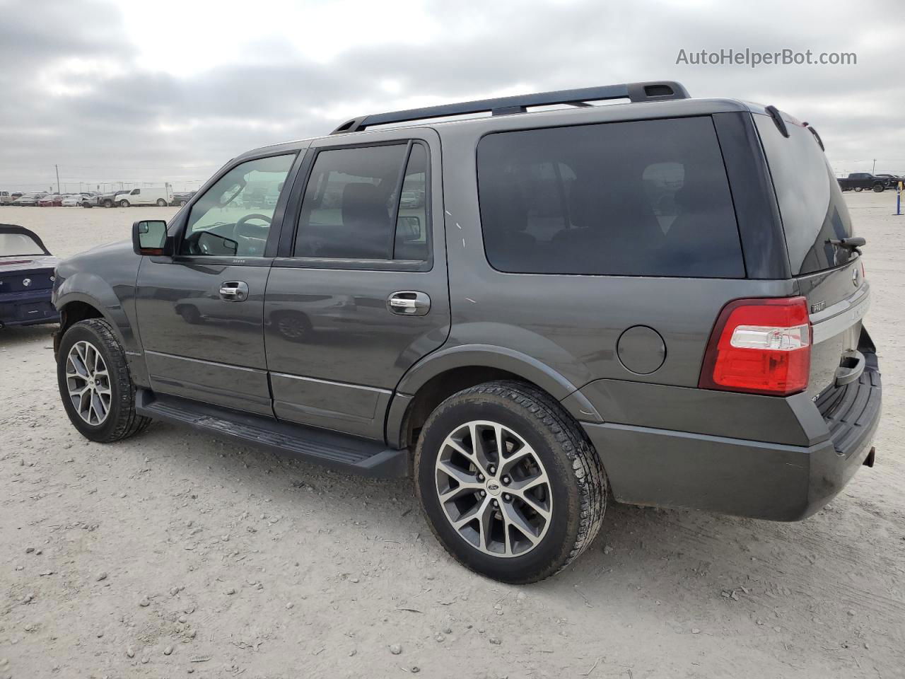 2017 Ford Expedition Xlt Gray vin: 1FMJU1HT7HEA77813