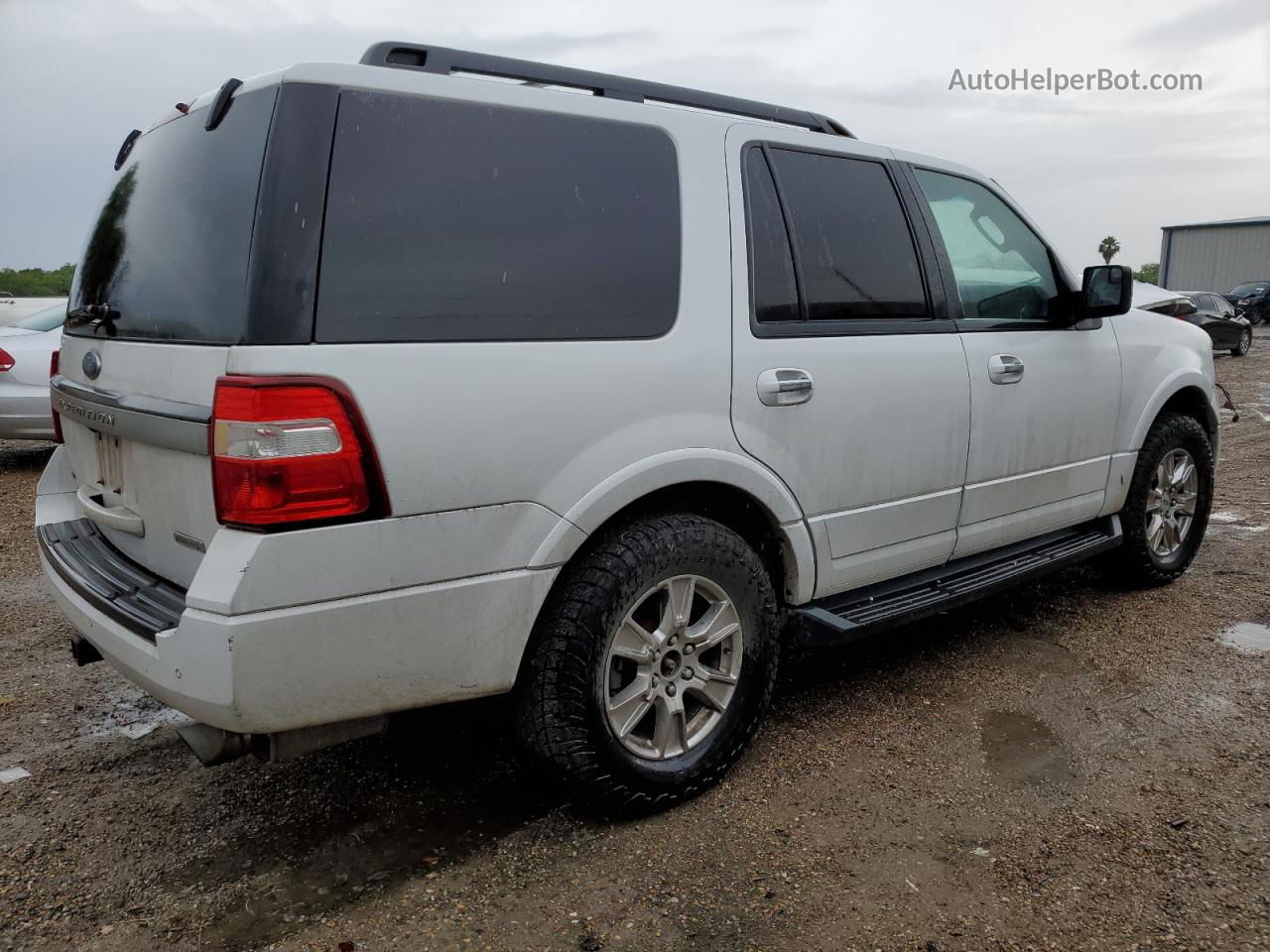 2017 Ford Expedition Xlt White vin: 1FMJU1HTXHEA63243