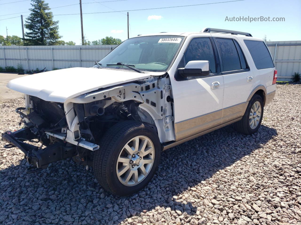 2012 Ford Expedition Xlt White vin: 1FMJU1J56CEF54624