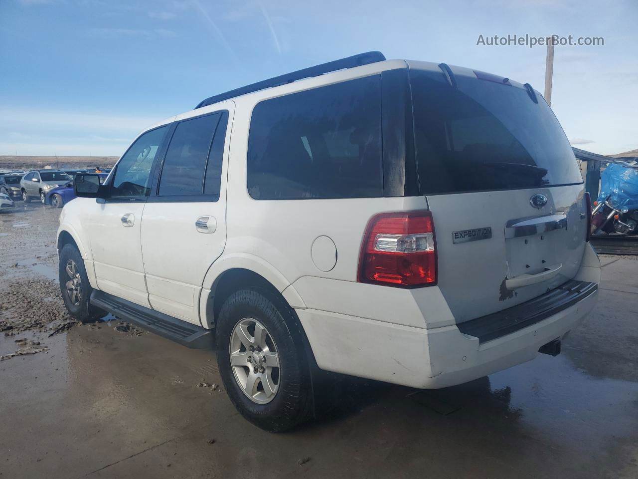 2012 Ford Expedition Xlt White vin: 1FMJU1J5XCEF14157