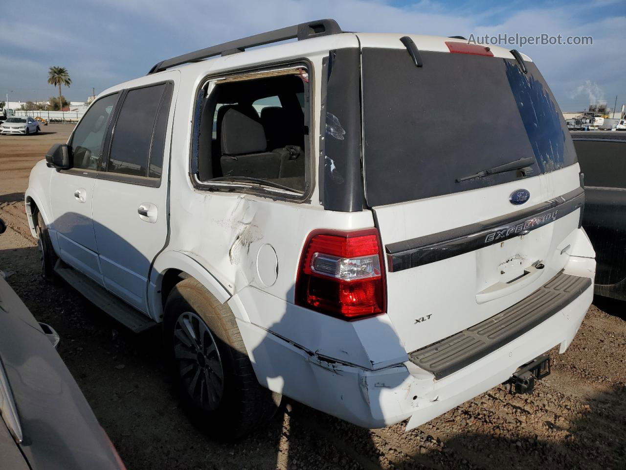 2017 Ford Expedition Xlt White vin: 1FMJU1JT2HEA65336