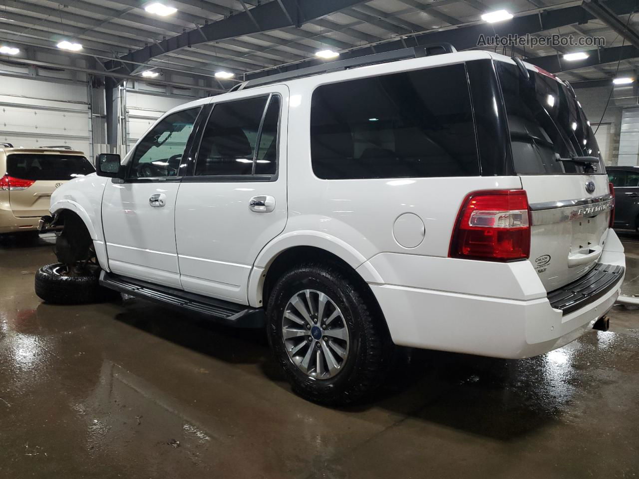 2017 Ford Expedition Xlt White vin: 1FMJU1JT4HEA26117