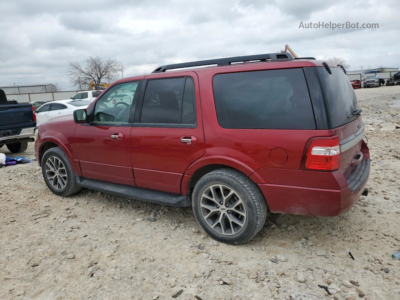 2017 Ford Expedition Xlt Red vin: 1FMJU1JT5HEA49275