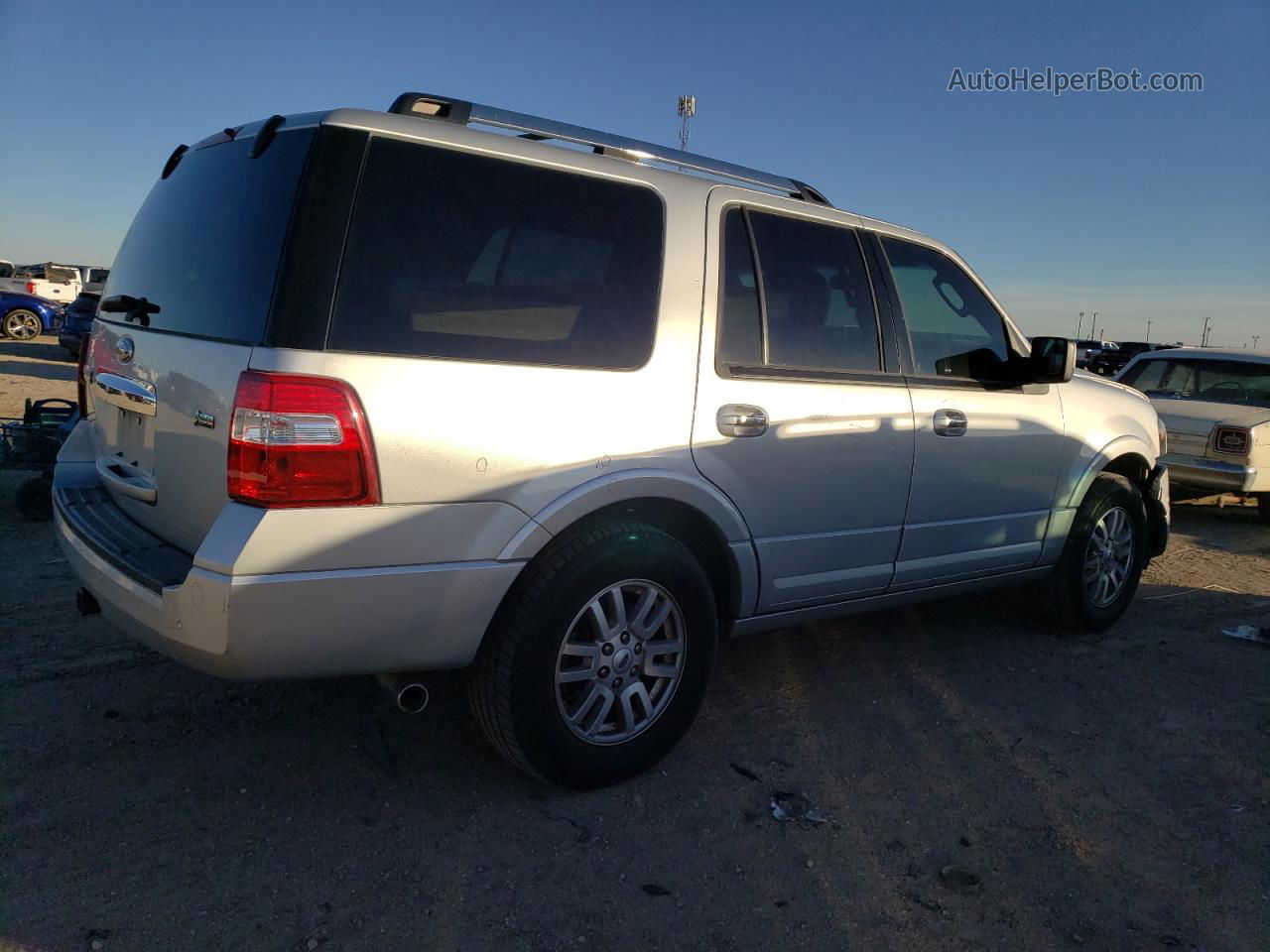 2012 Ford Expedition Limited Silver vin: 1FMJU1K56CEF09598