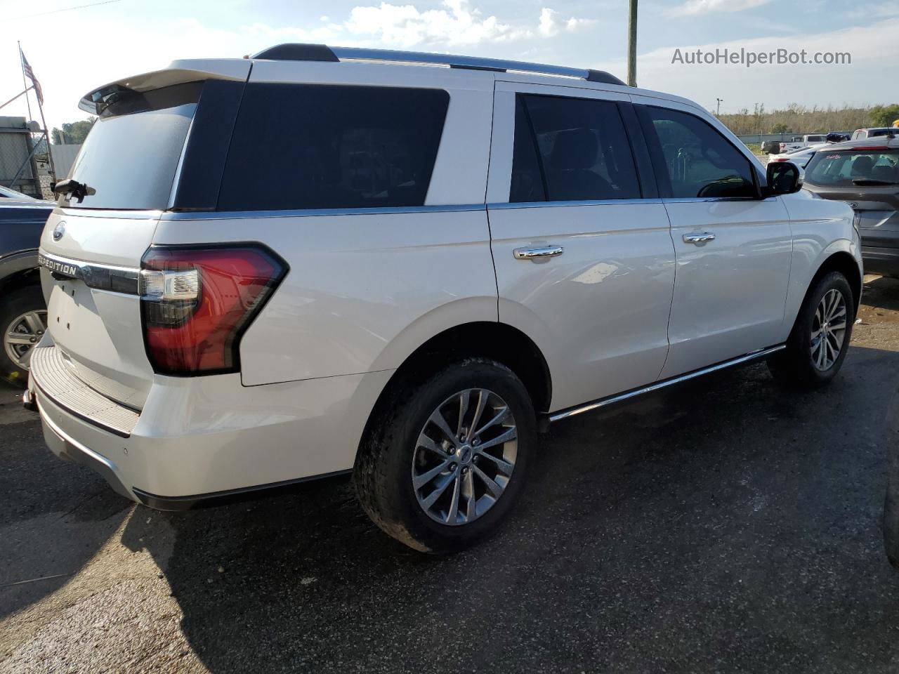 2018 Ford Expedition Limited White vin: 1FMJU1KT1JEA16892