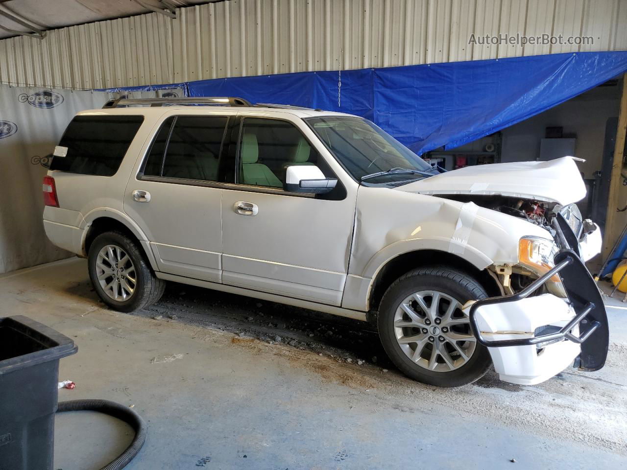 2017 Ford Expedition Limited White vin: 1FMJU1KT4HEA34054