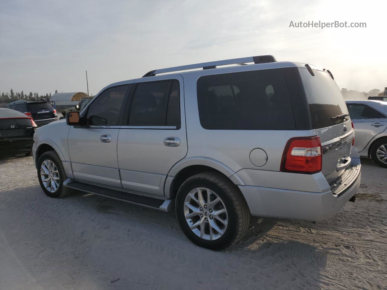 2016 Ford Expedition Limited Silver vin: 1FMJU1KT5GEF53497