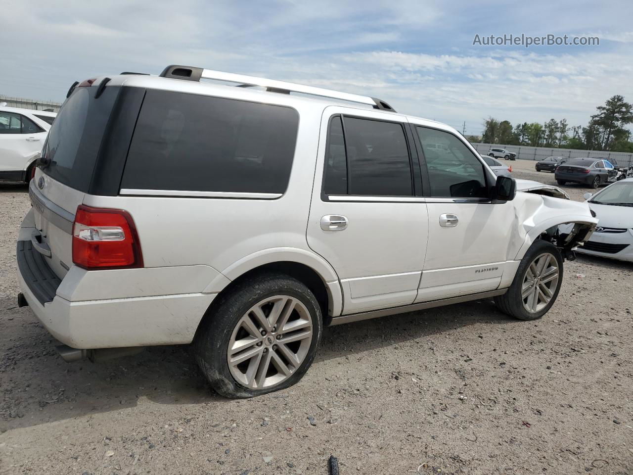 2017 Ford Expedition Platinum White vin: 1FMJU1LT7HEA56922