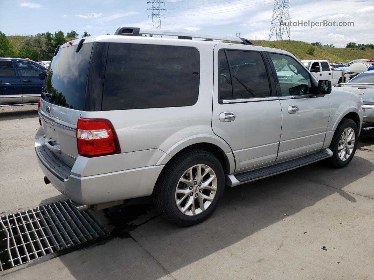 2017 Ford Expedition Limited Silver vin: 1FMJU2AT1HEA50199