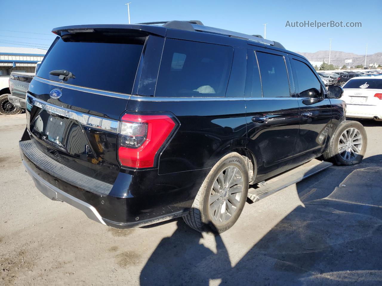 2018 Ford Expedition Limited Черный vin: 1FMJU2AT7JEA53940